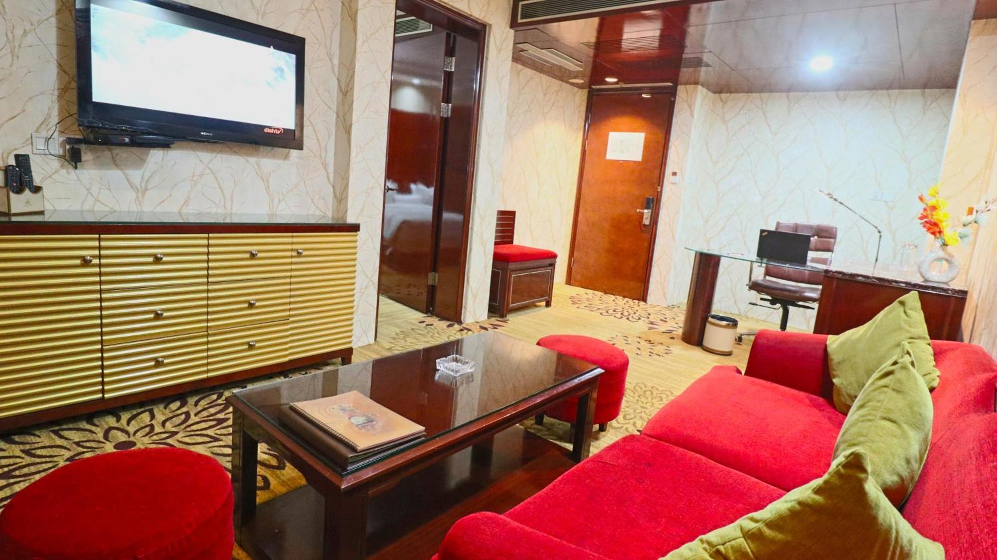 Skycity Hotel גורגאון מראה חיצוני תמונה