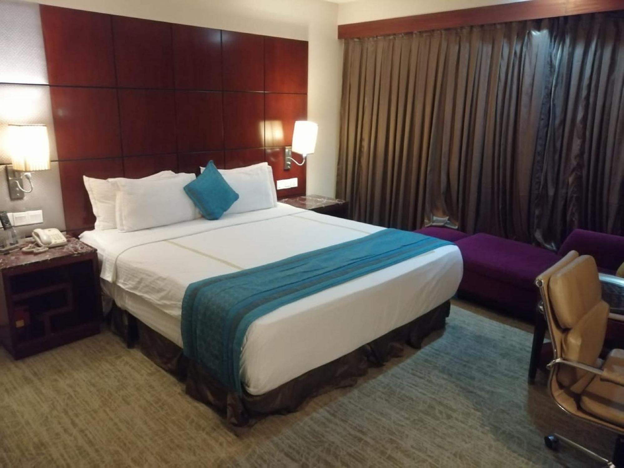 Skycity Hotel גורגאון מראה חיצוני תמונה