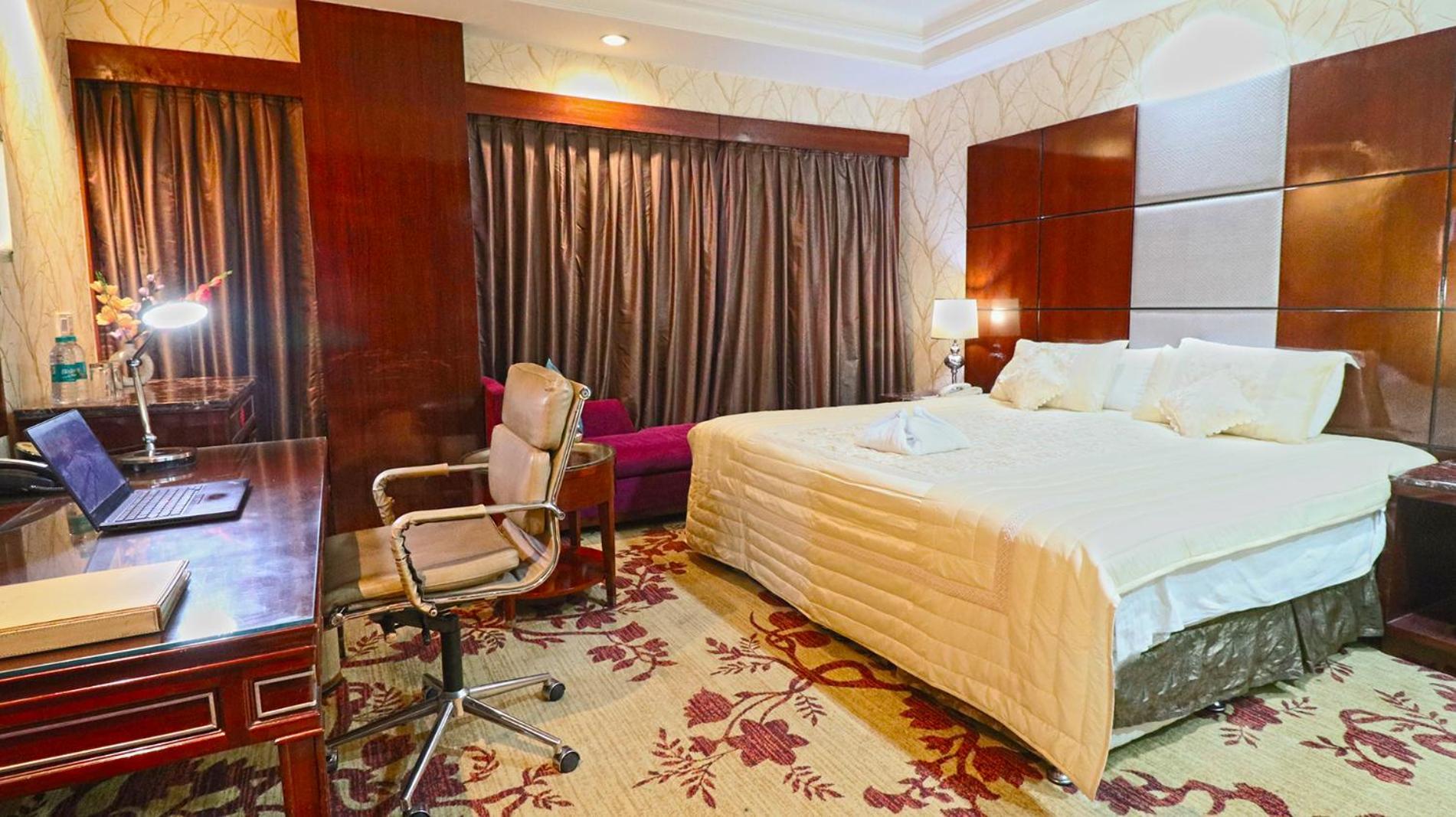Skycity Hotel גורגאון מראה חיצוני תמונה