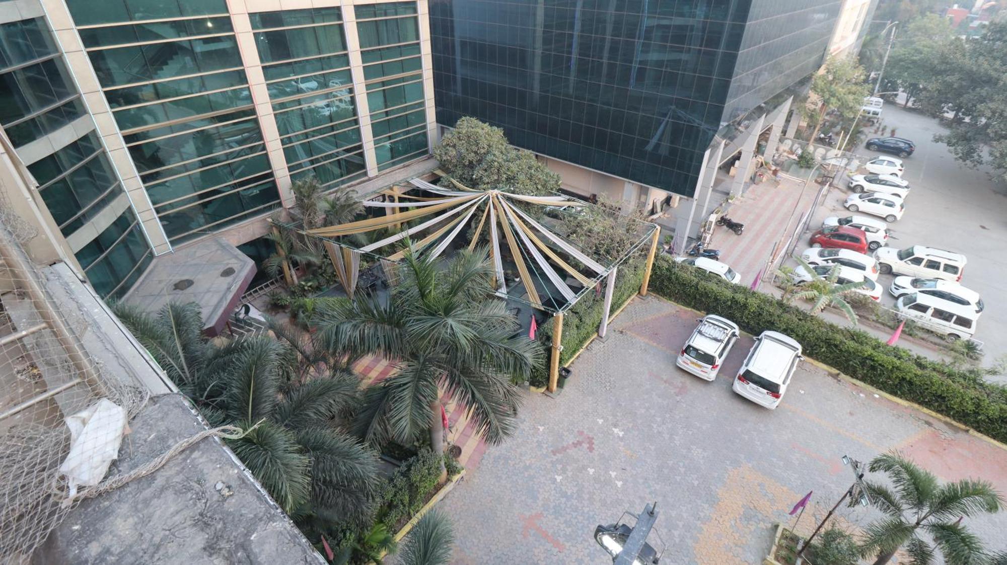 Skycity Hotel גורגאון מראה חיצוני תמונה